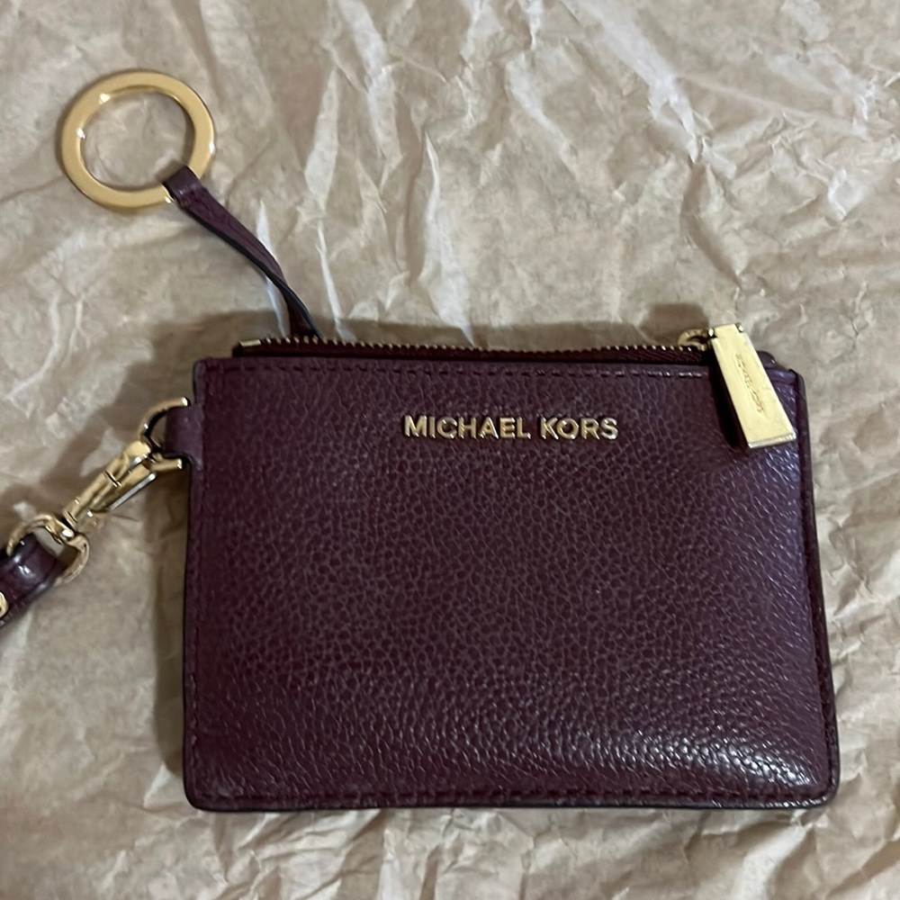 Micheal Kors Jet Set Small Travel Zip Coin Pouch with ID Holder